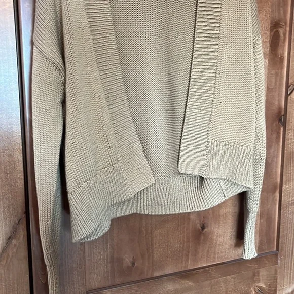 banana republic tan sweater XS - Picture 4 of 9